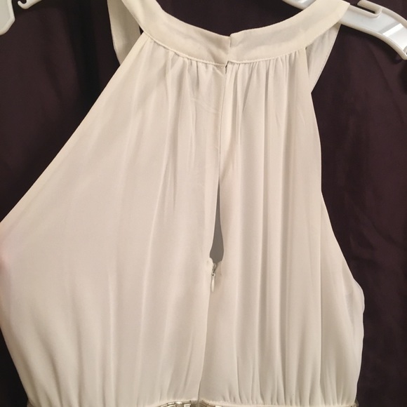 Dress NWT White Gorgeous evening out - Picture 4 of 7